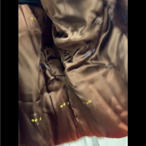 Beautiful Fur Coat 🎈TODAY ONLY 🎈 - Picture 5 of 5